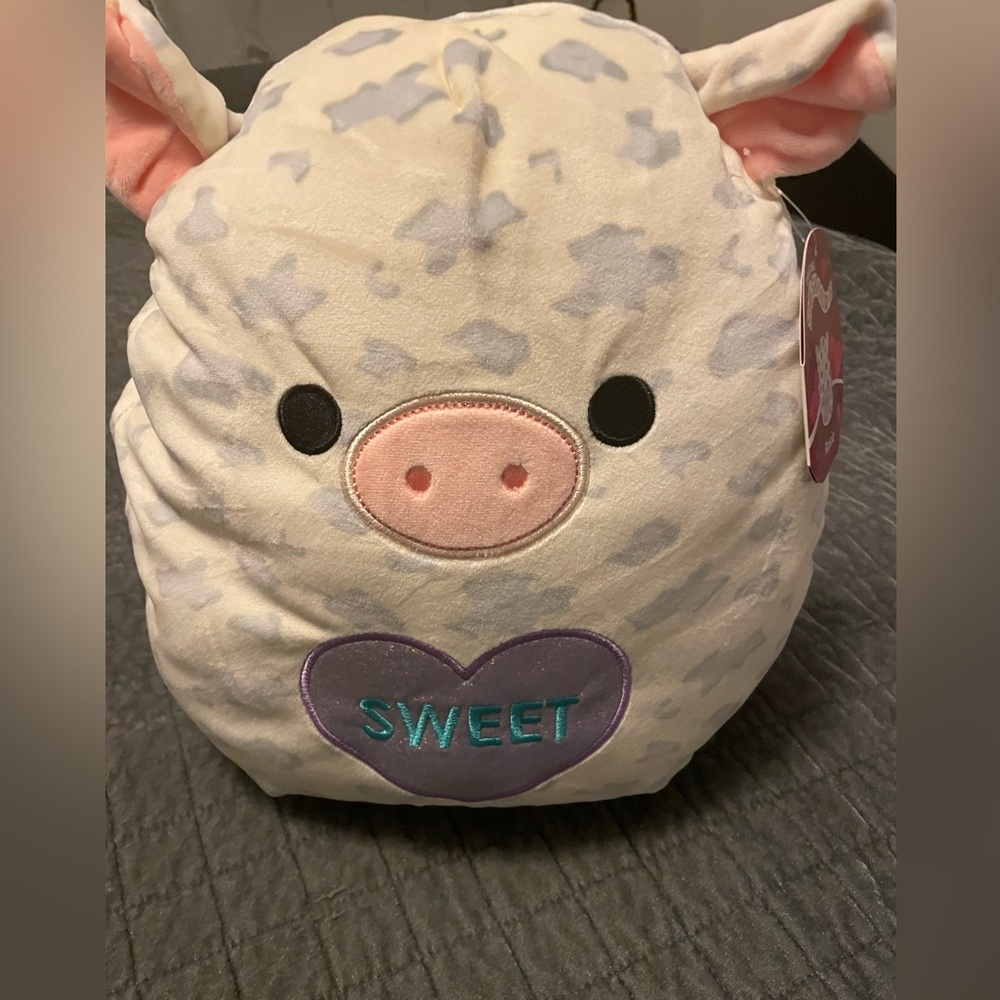 Squishmallow Rosie